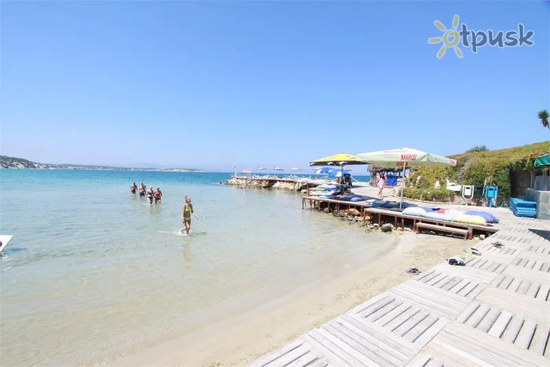 Фото отеля Babaylon Hotel 4* Чешме Турция пляж
