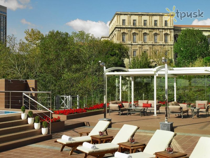 Фото отеля The Ritz-Carlton 5* Стамбул Турция экстерьер и бассейны
