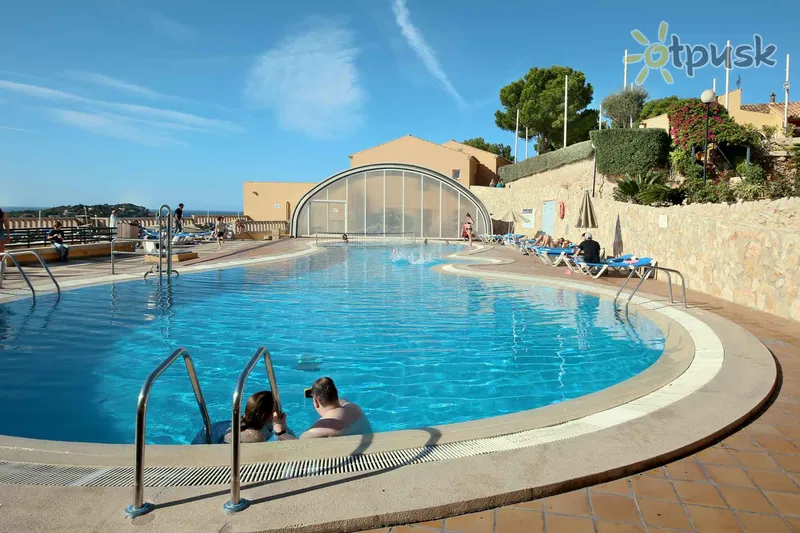 Фото отеля Santa Ponsa Club 3* о. Майорка Іспанія екстер'єр та басейни