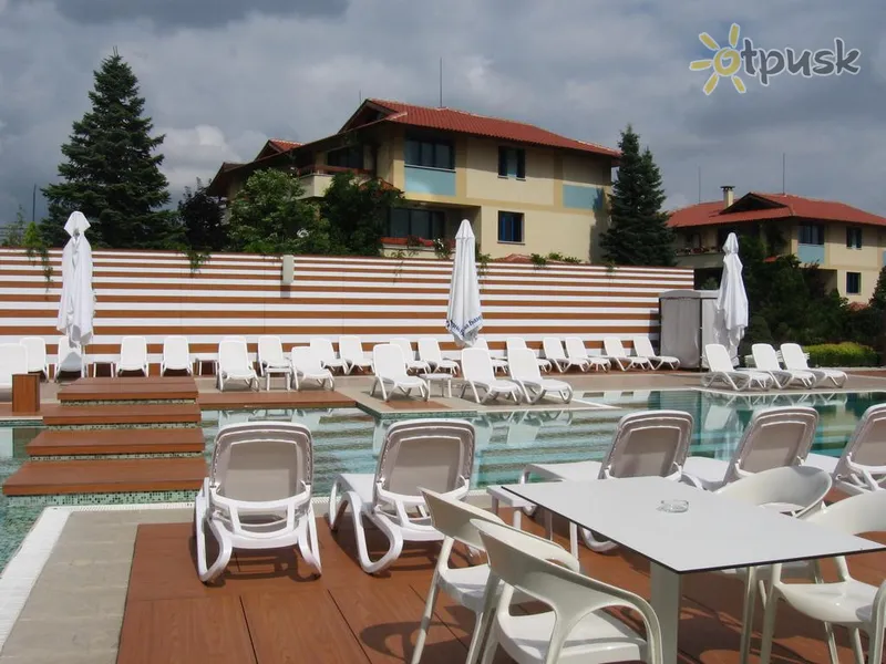 Фото отеля Tsarsko Selo Spa Hotel 4* София Болгария экстерьер и бассейны