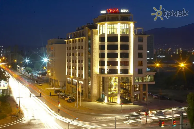 Фото отеля Vega Hotel Sofia 4* София Болгария экстерьер и бассейны