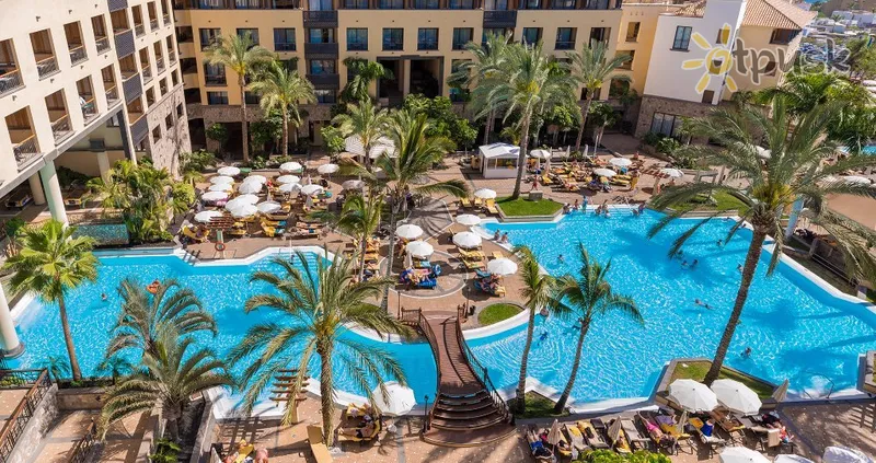 Фото отеля GF Gran Costa Adeje 5* о. Тенеріфе (Канари) Іспанія екстер'єр та басейни