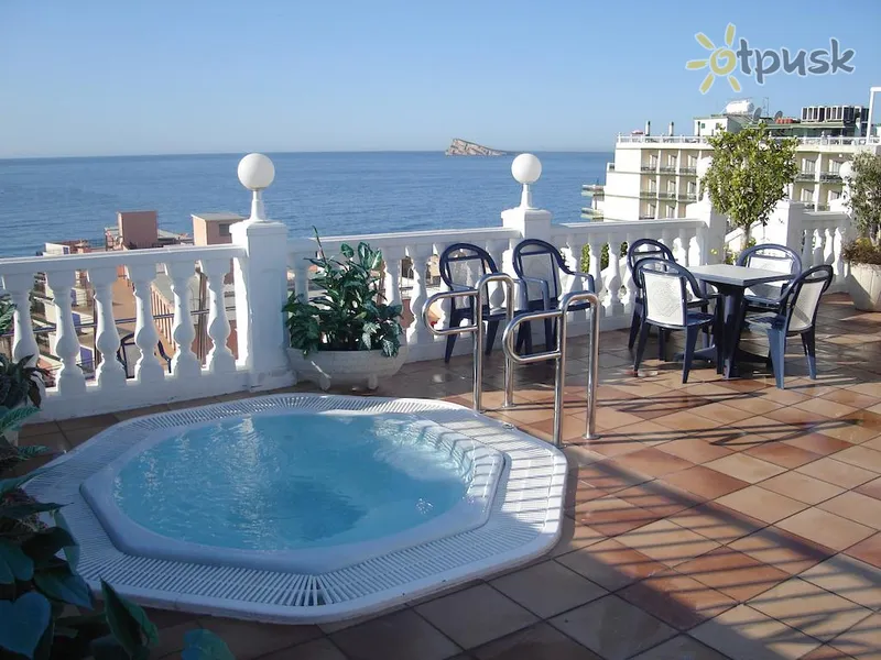 Фото отеля Avenida Hotel 4* Коста Бланка Іспанія екстер'єр та басейни
