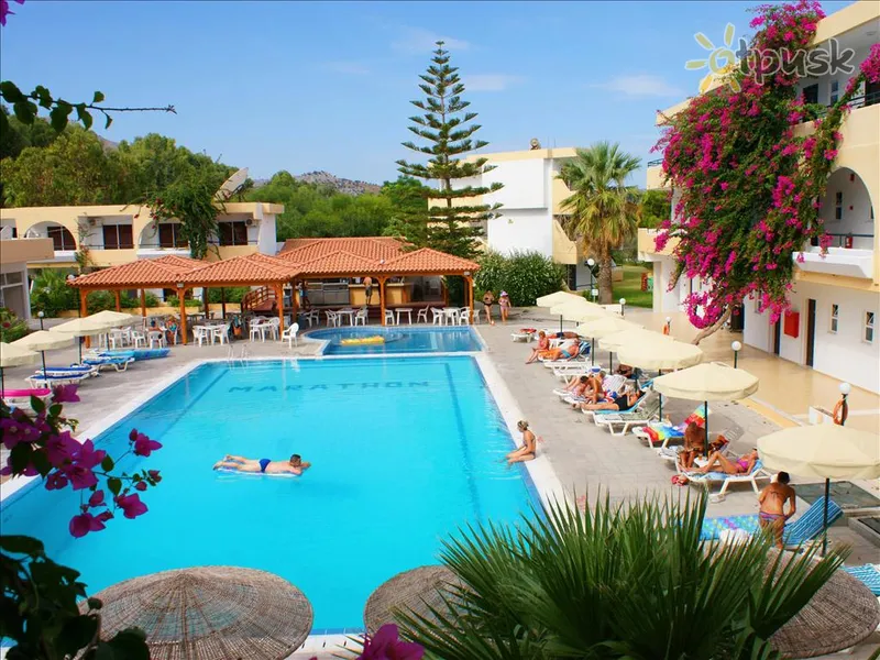 Фото отеля Marathon Hotel 3* Rodas Graikija išorė ir baseinai
