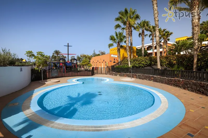 Фото отеля Occidental Jandia Playa 4* par. Fuerteventura (Kanāriju salas) Spānija ārpuse un baseini