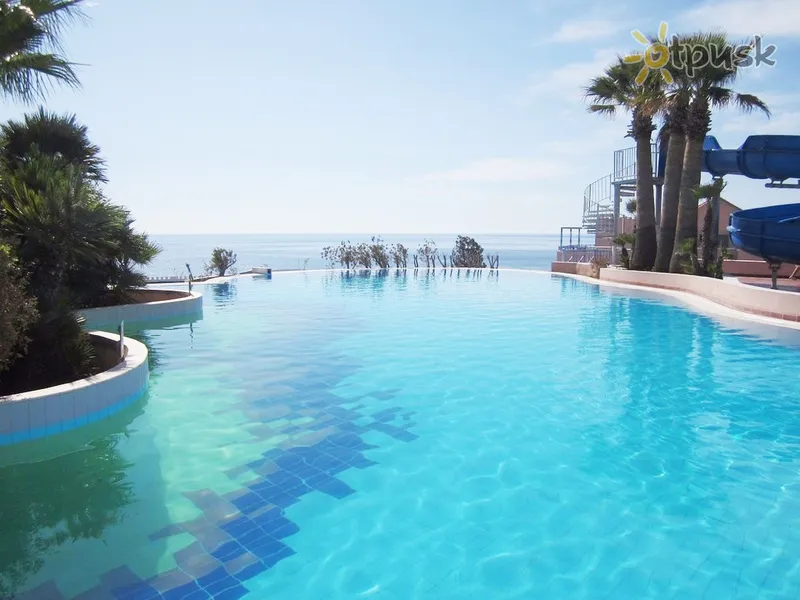 Фото отеля Mitsis Rodos Village Beach Hotel & Spa 5* о. Родос Греція екстер'єр та басейни