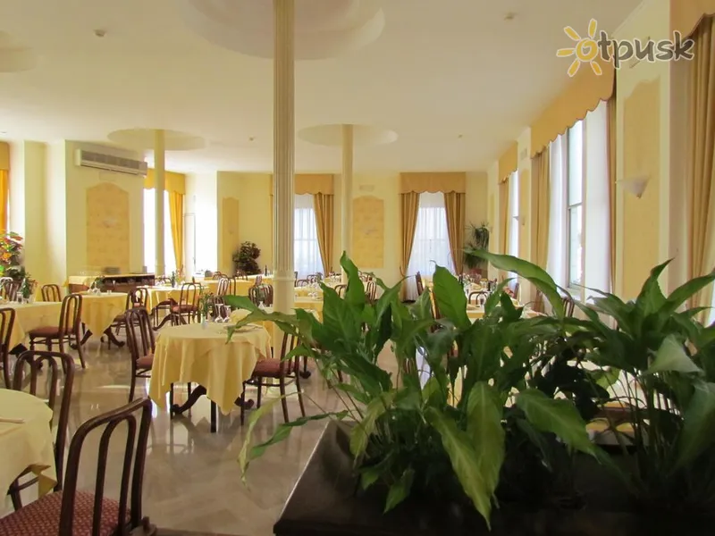 Фото отеля Europa Hotel 4* Sanremo Itālija bāri un restorāni