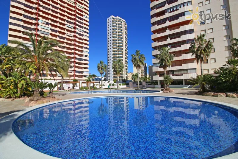 Фото отеля Coral Beach Apartamentos 2* Kosta Blanka Spānija ārpuse un baseini