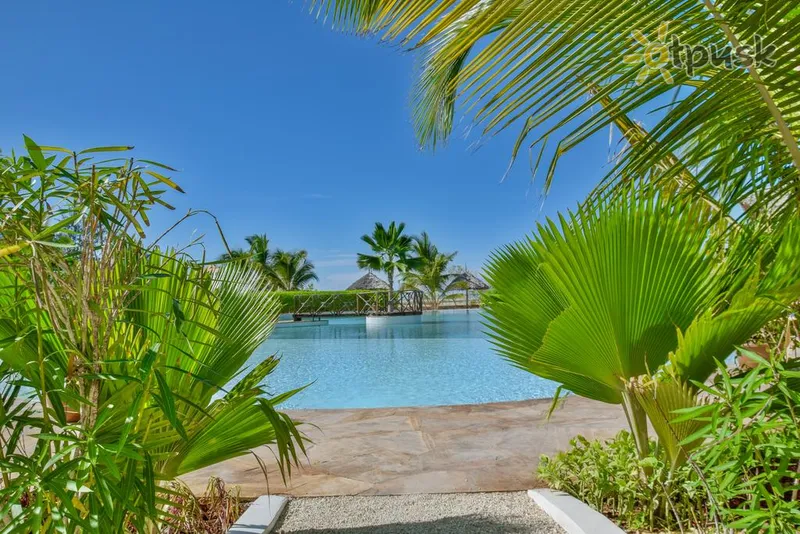 Фото отеля White Paradise Zanzibar 4* Понгве Танзания экстерьер и бассейны