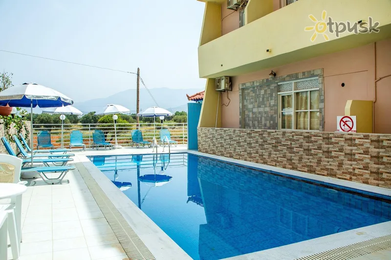 Фото отеля Sterling Hotel 3* Kreta – Heraklionas Graikija išorė ir baseinai