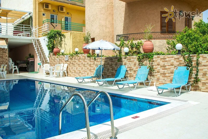 Фото отеля Sterling Hotel 3* о. Крит – Іракліон Греція екстер'єр та басейни