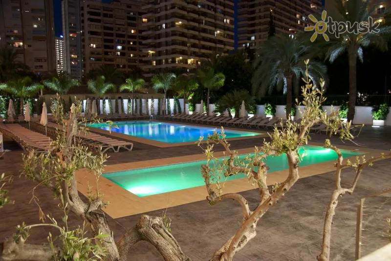 Фото отеля Flash Hotel Benidorm 4* Коста Бланка Іспанія екстер'єр та басейни