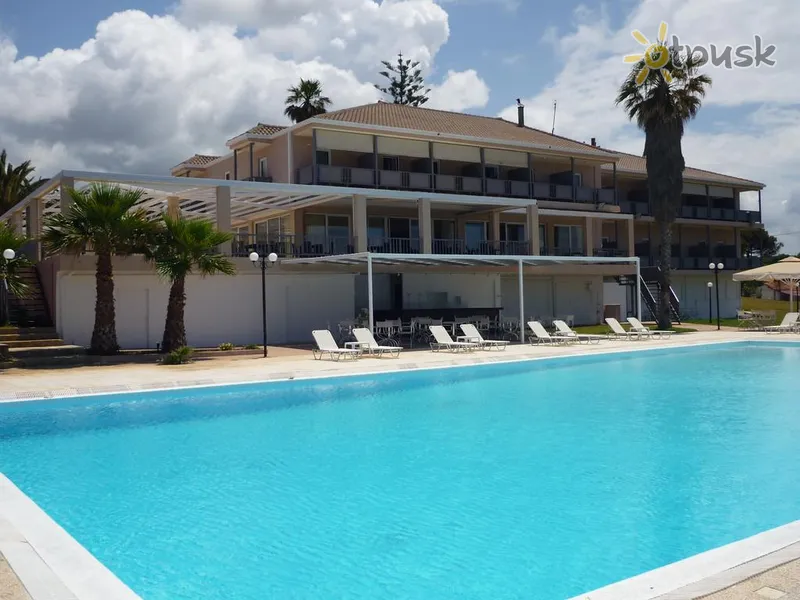 Фото отеля Limenari Sun Resort 3* Peloponēsa Grieķija ārpuse un baseini