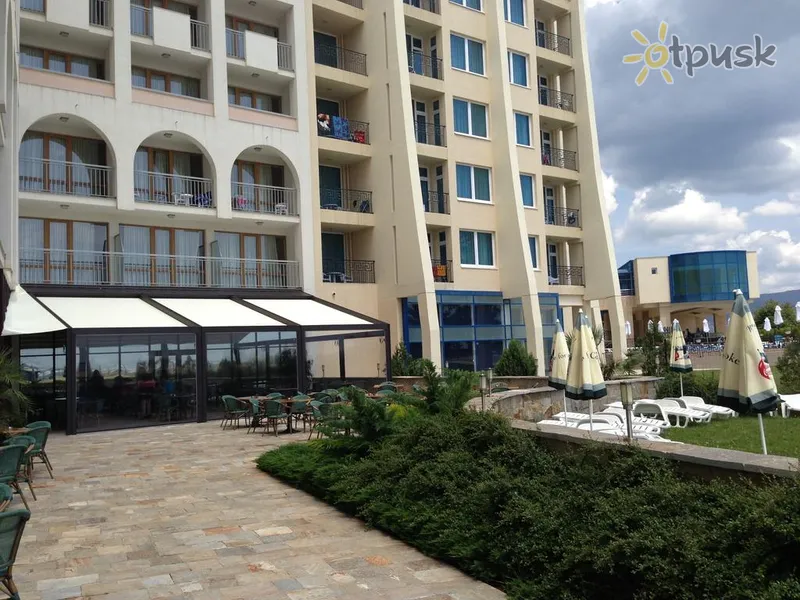 Фото отеля Viand Hotel 3* Saulainā pludmale Bulgārija ārpuse un baseini