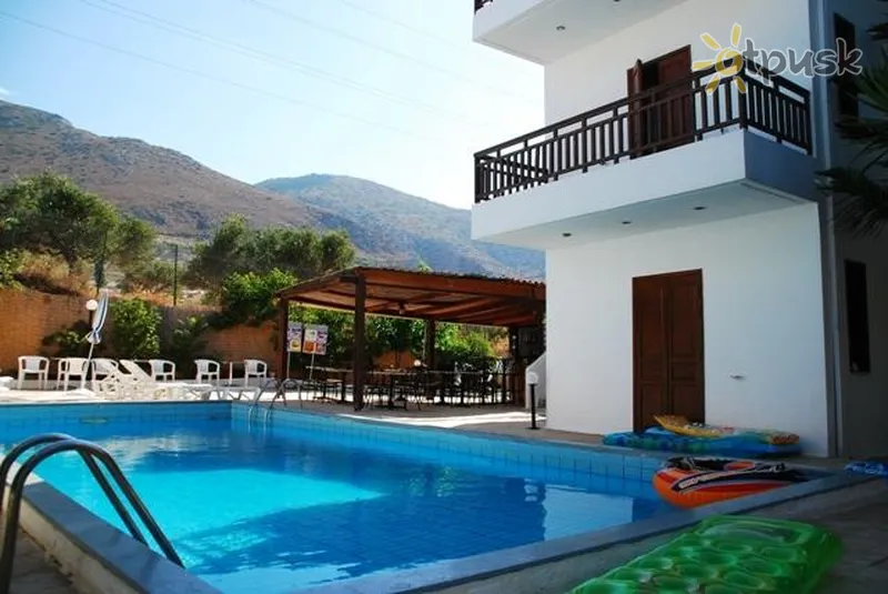 Фото отеля Sirocco Apartments 3* Kreta – Heraklionas Graikija išorė ir baseinai