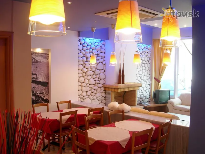 Фото отеля Segas Hotel 2* Loutraki Grieķija bāri un restorāni