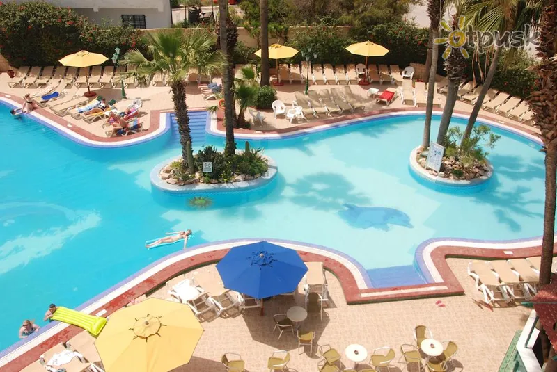 Фото отеля Nesrine Hotel 4* Hammamets Tunisija ārpuse un baseini
