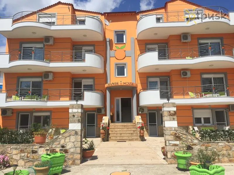 Фото отеля Orange House Apartments 2* Kavala Graikija išorė ir baseinai