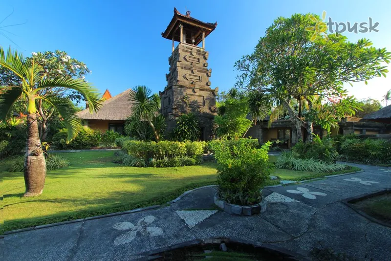 Фото отеля Matahari Terbit Bali Resort & Spa 3* Nusa Dua (Balis) Indonezija išorė ir baseinai