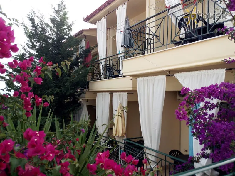 Фото отеля Alkmini Sokratis Studios 2* Халкідікі – Кассандра Греція екстер'єр та басейни