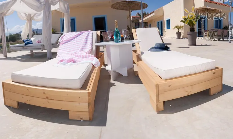 Фото отеля Galazio Apartments & Suites 2* о. Крит – Іракліон Греція екстер'єр та басейни