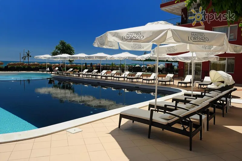 Фото отеля Heaven Hotel 3* Saulainā pludmale Bulgārija ārpuse un baseini