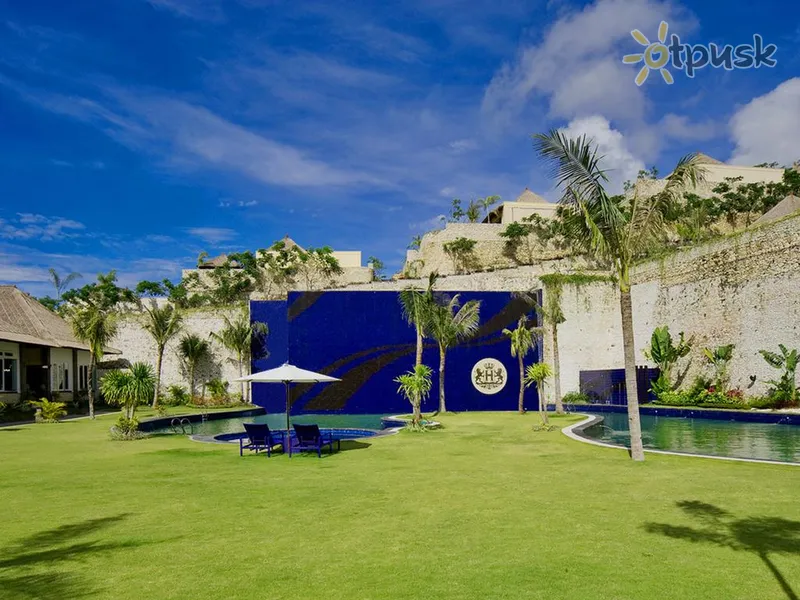 Фото отеля Chateau de Bali Ungasan Boutique Villas and Spa 5* Джимбаран (о. Бали) Индонезия экстерьер и бассейны