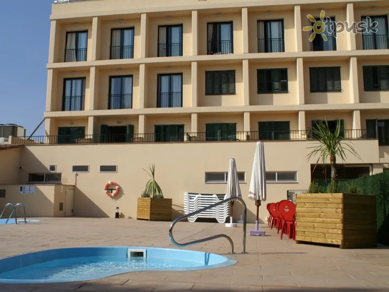 Фото отеля Medes II Hotel 2* Kostabrava Spānija ārpuse un baseini