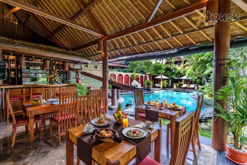Фото отеля Puri Madawi Hotel 3* Seminjaka (Bali) Indonēzija bāri un restorāni