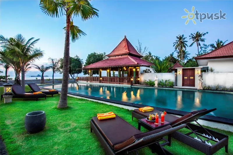 Фото отеля Puri Saron Baruna Beach Cottages Lovina 3* Ловина (о. Бали) Индонезия экстерьер и бассейны