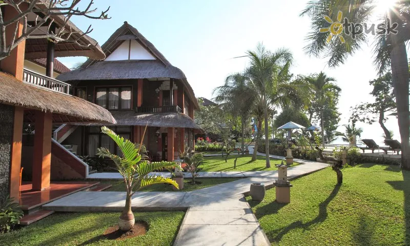 Фото отеля Puri Saron Baruna Beach Cottages Lovina 3* Ловина (о. Бали) Индонезия экстерьер и бассейны