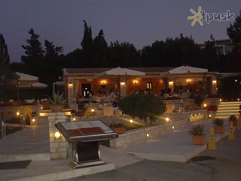 Фото отеля Pyramid Apartments & Studios 3* о. Корфу Греция бары и рестораны