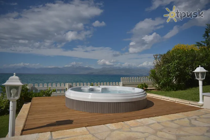 Фото отеля Neptune Sea House 5* Korfu Graikija išorė ir baseinai