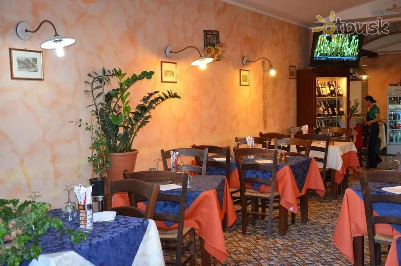 Фото отеля Blue Moon Hotel 3* Римини Италия бары и рестораны