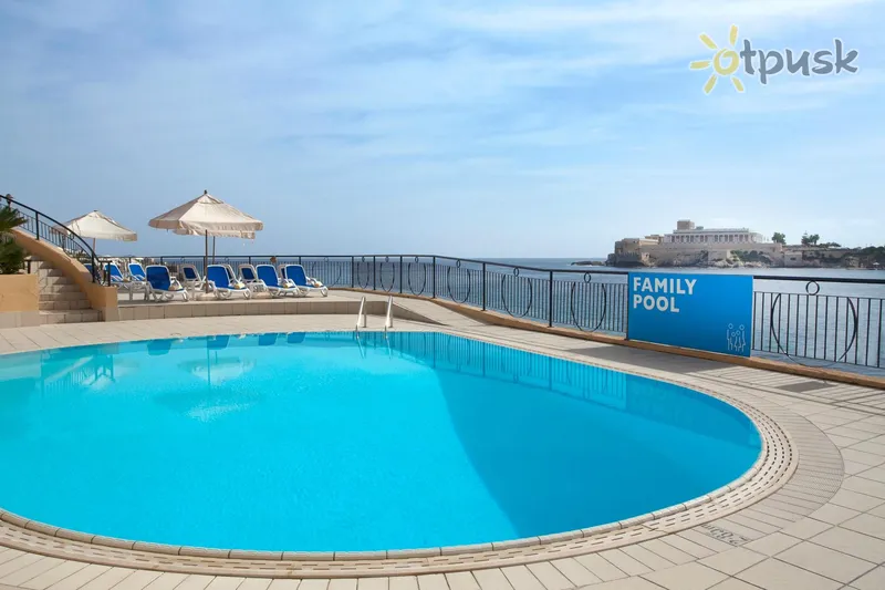 Фото отеля Marina Hotel Corinthia Beach Resort 4* Сан Джулианс Мальта экстерьер и бассейны