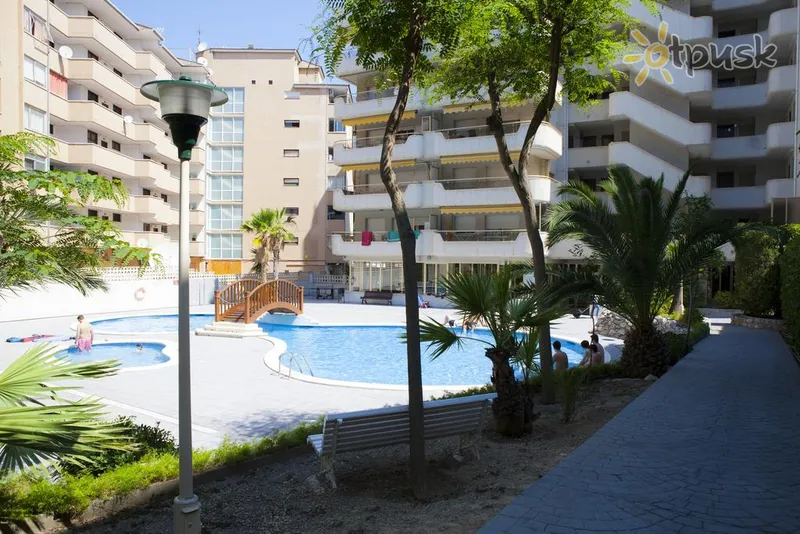 Фото отеля Apartments Salou Suite 3* Коста Дорада Испания экстерьер и бассейны