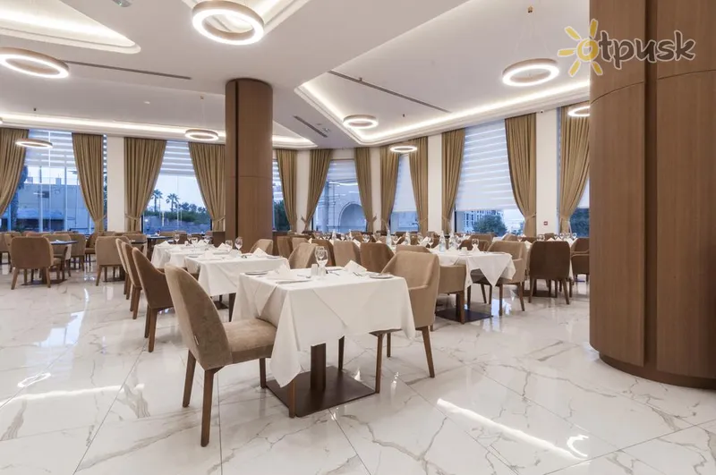 Фото отеля Golden Tulip Vivaldi Hotel 4* Сан Джуліанс Мальта бари та ресторани