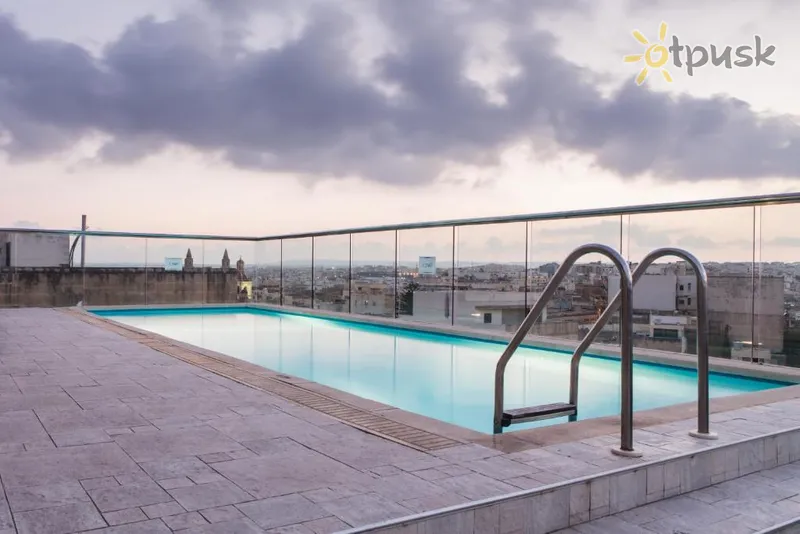 Фото отеля The Victoria Hotel 4* Сліма Мальта екстер'єр та басейни