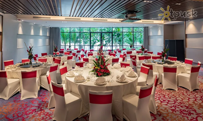 Фото отеля DoubleTree Resort by Hilton Penang 5* о. Пенанг Малайзия бары и рестораны