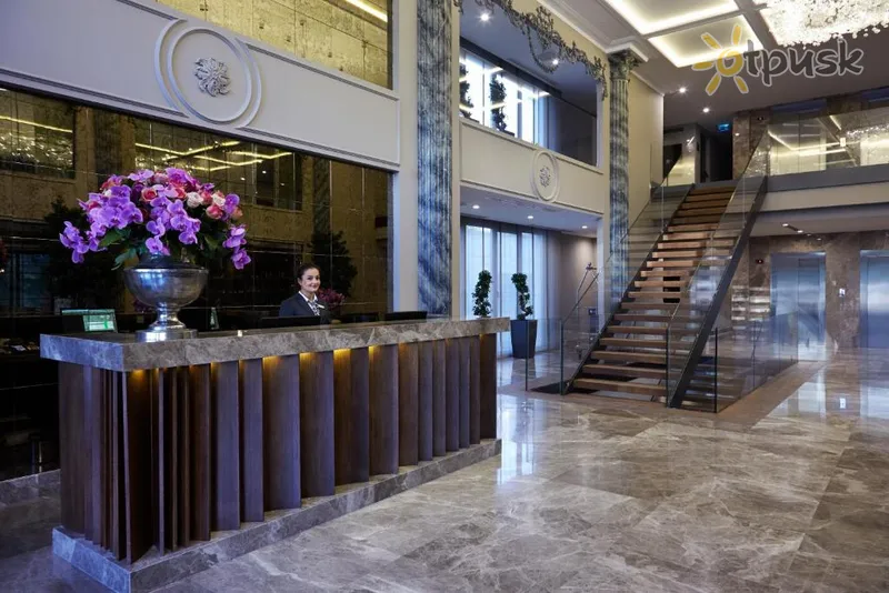 Фото отеля Doubletree by Hilton Istanbul Esentepe 5* Stambula Turcija vestibils un interjers