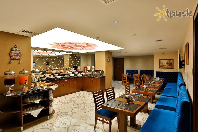 Фото отеля Edibe Sultan Hotel 3* Stambula Turcija bāri un restorāni