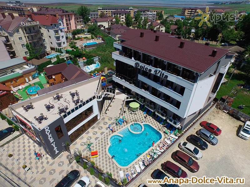 Фото отеля Дольче Віта 3* Анапа росія екстер'єр та басейни