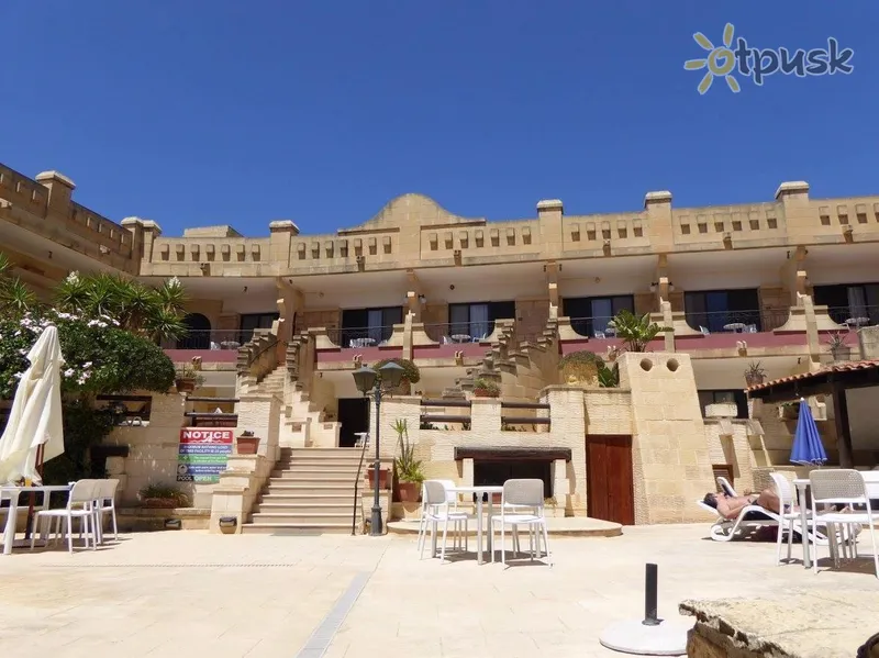Фото отеля Cornucopia Hotel 4* о. Гоцо Мальта экстерьер и бассейны