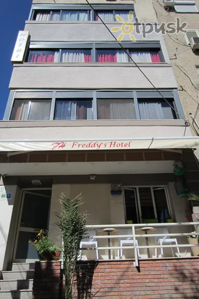 Фото отеля Freddy's Hotel 3* Tirāna Albānija ārpuse un baseini