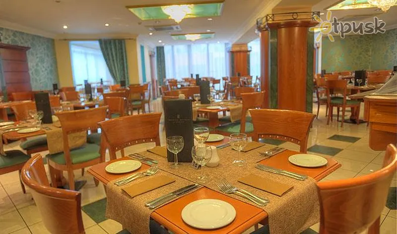 Фото отеля Solana Hotel & Spa 4* Мелієха Мальта бари та ресторани