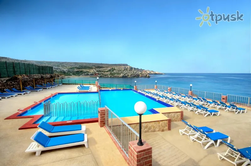 Фото отеля Paradise Bay Resort Hotel 4* Mellieha Malta ārpuse un baseini