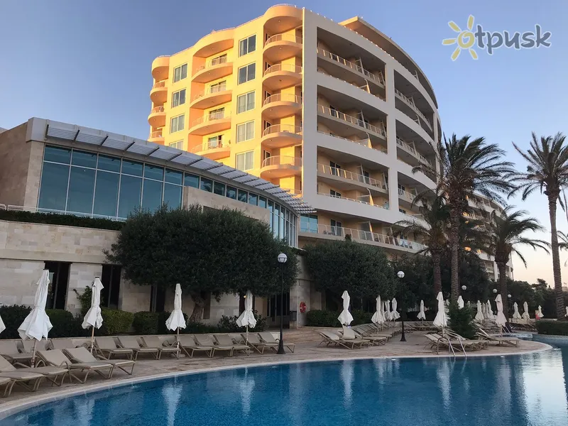Фото отеля Radisson Blu Resort & Spa Malta Golden Sands 5* Меллиеха Мальта экстерьер и бассейны