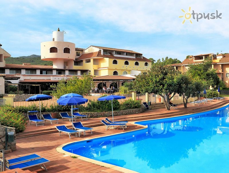 Фото отеля Colonna Beach Hotel & Residence 4* о. Сардиния Италия экстерьер и бассейны