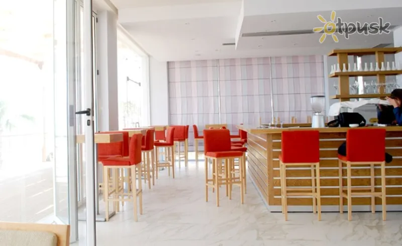 Фото отеля Rinia 2 Hotel 3* Duresas Albanija barai ir restoranai
