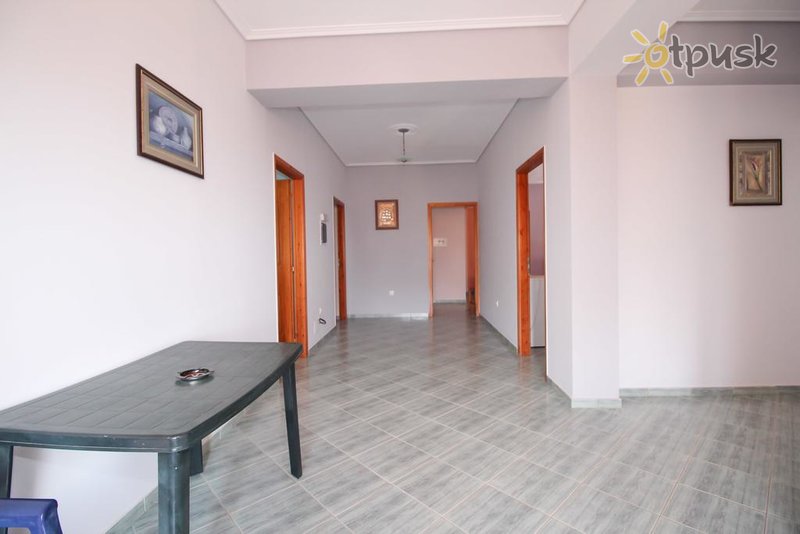 Фото отеля Edi & Linda Villa 3* Ксамил Албания лобби и интерьер